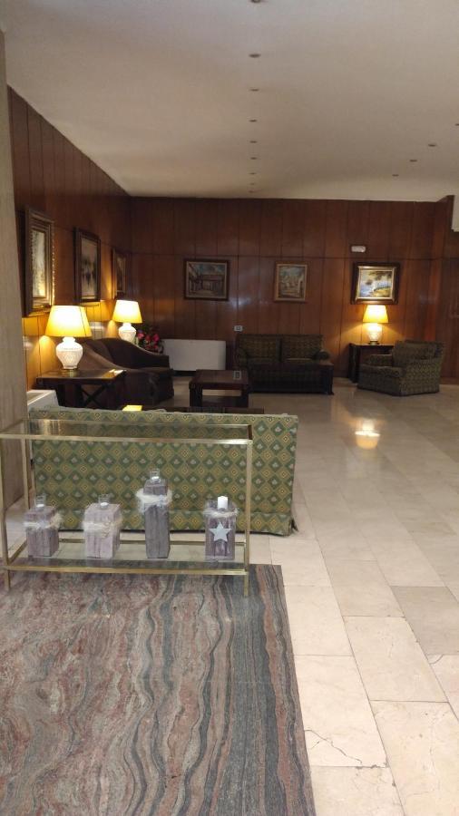 Apartamento Calle Mauricio Legendre Madrid Eksteriør billede