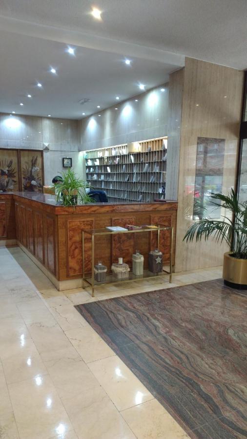 Apartamento Calle Mauricio Legendre Madrid Eksteriør billede