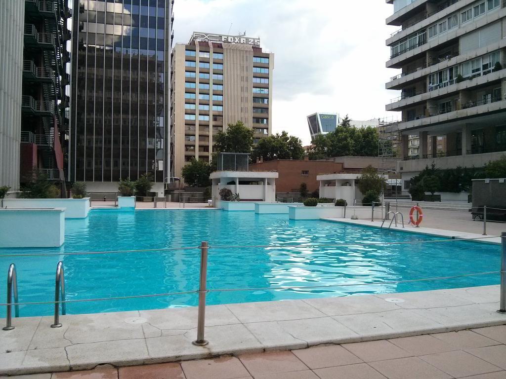 Apartamento Calle Mauricio Legendre Madrid Værelse billede