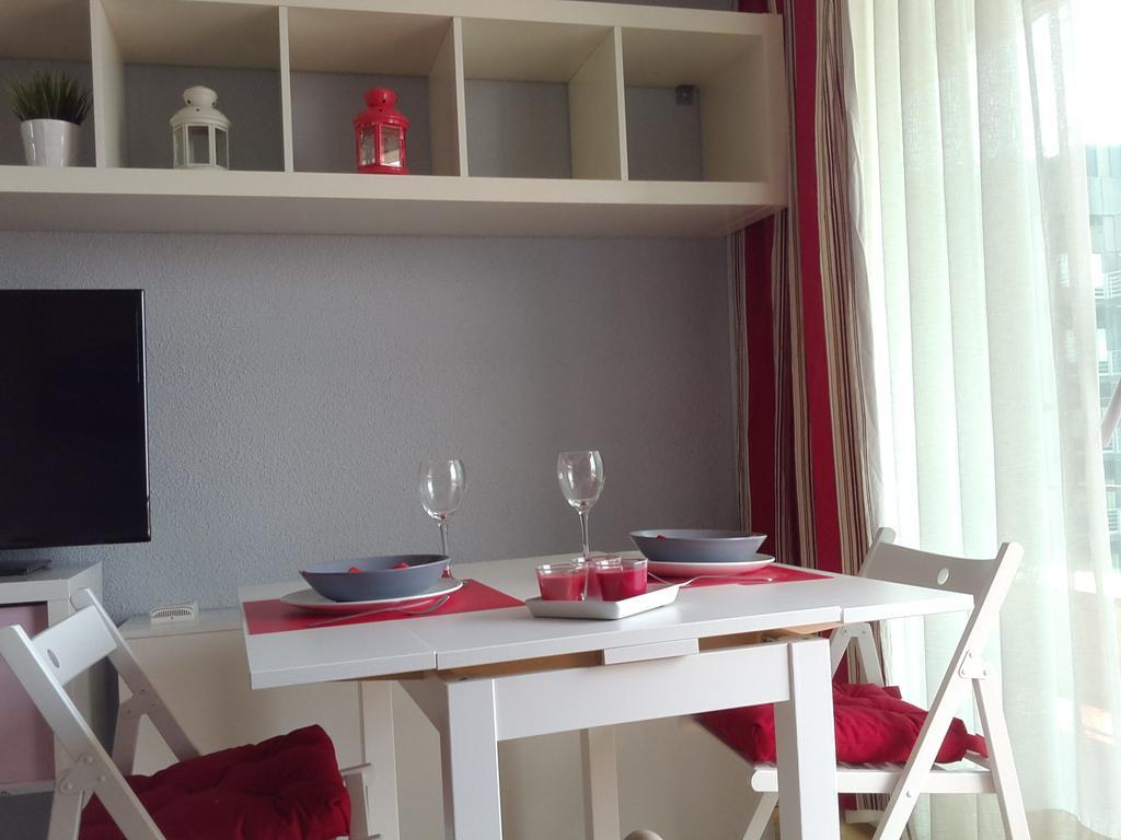 Apartamento Calle Mauricio Legendre Madrid Værelse billede